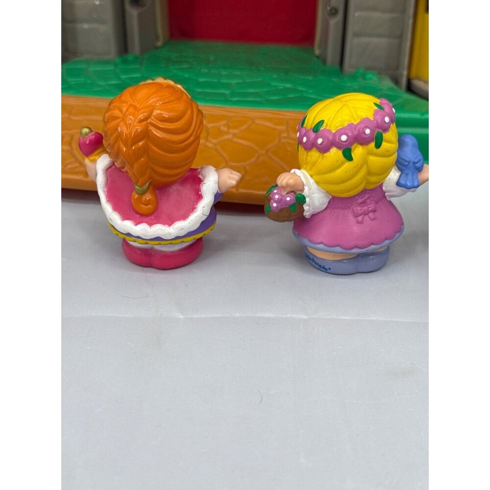 Vintage 2003 Fisher Price Little People Kingdom Castle Palace #C1159 2 Figures - Picture 6 of 7